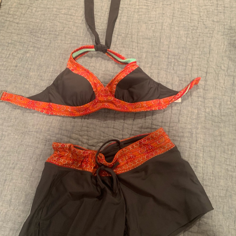 Athleta boyshort two piece swimsuit